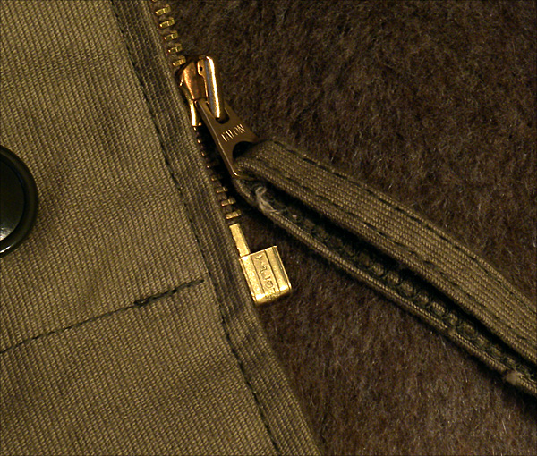 Original vs. reproduction Talon zipper